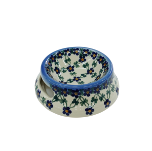 Small dog bowl (A96 D6)