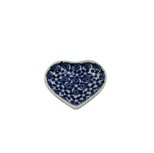 Heart saucer (A7 D25)