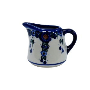 Milk jug (A79 D40)