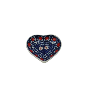 Heart saucer (A7 D1)
