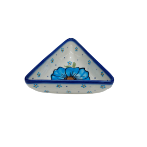 Small triangle bowl  (A450 D102)