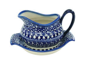 Sauce boat with a tray (A37 D25)