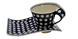 Cup with a tray (A41 D64)