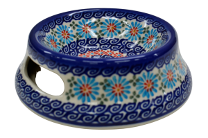 Small dog bowl (A96 D3)