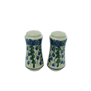 Salt and pepper shakers (A16 D31)