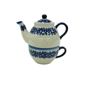 Teapot with a cup (A347 D51)