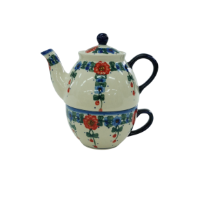 Teapot with a cup (A347 D10)