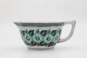 Mixing bowl (A296 D107)  