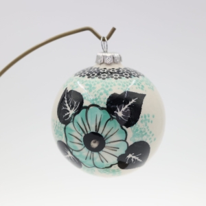 Large Christmas ornament (A232 D107)      
