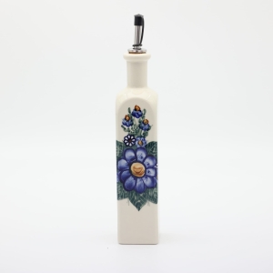 Olive oil bottle with pourer square (A544 D7)          