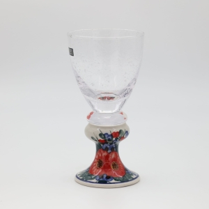 Wine glass with bubbles (A22 D28)           