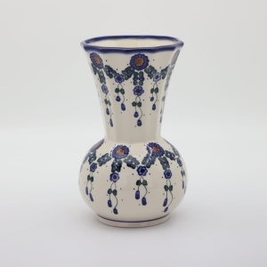 Angular vase (A106 D40)    