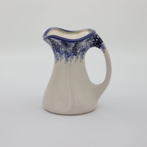 Flower vase (A74 D108)     