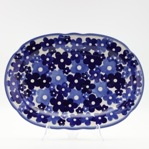 Oval platter with relief (A262 D126)   