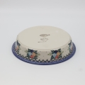 Okrągłe ceramiczne naczynie do zapiekania z Bolesławca, ręcznie zdobiona ceramika bolesławiecka, polskie rękodzieło artystyczne do piekarnika, mikrofalówki i zmywarki.