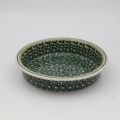 Okrągłe ceramiczne naczynie do zapiekania z Bolesławca, ręcznie zdobiona ceramika bolesławiecka, polskie rękodzieło artystyczne do piekarnika, mikrofalówki i zmywarki.