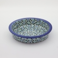 Okrągłe ceramiczne naczynie do zapiekania z Bolesławca, ręcznie zdobiona ceramika bolesławiecka, polskie rękodzieło artystyczne do piekarnika, mikrofalówki i zmywarki.