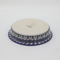 Okrągłe ceramiczne naczynie do zapiekania z Bolesławca, ręcznie zdobiona ceramika bolesławiecka, polskie rękodzieło artystyczne do piekarnika, mikrofalówki i zmywarki.