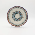 Combining a spacious capacity with a one-of-a-kind design, this plate is an ideal choice for everything from classic soups to contemporary purees and pasta.
