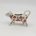 The 100 ml capacity is perfectly measured for serving cream or milk for several people, while the precisely shaped cow's mouth allows for easy pouring without spilling a drop on the tablecloth.