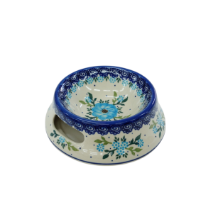 Small dog bowl (A96 D58)