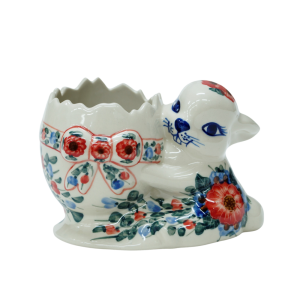 Bunny with egg (A253 D28)
